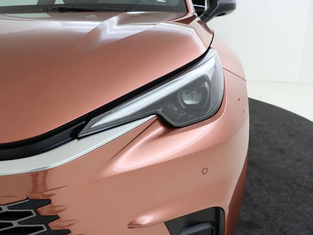 Lexus LBX 2WD uit 2025, foto 14