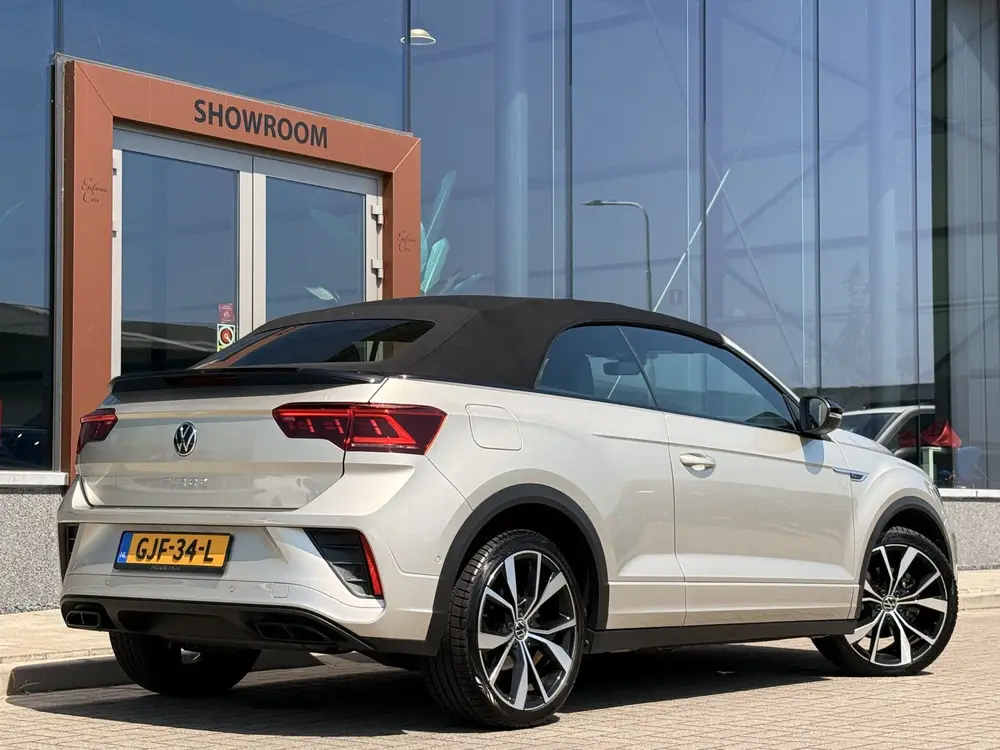 Volkswagen T-Roc Cabrio 1.5 TSI R-Line | ACC | DAB | Alcanta uit 2023, foto 13