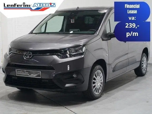 Toyota Proace City 1.5 D-4D 130 pk Automaat L2 Airco ECC uit 2021