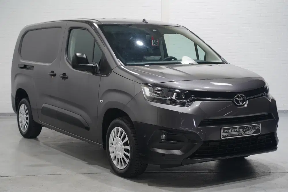 Toyota Proace City 1.5 D-4D 130 pk Automaat L2 Airco ECC uit 2021, foto 2