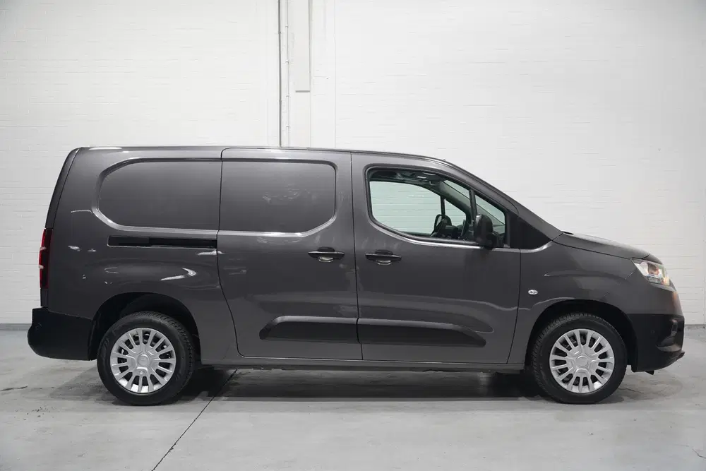 Toyota Proace City 1.5 D-4D 130 pk Automaat L2 Airco ECC uit 2021, foto 8