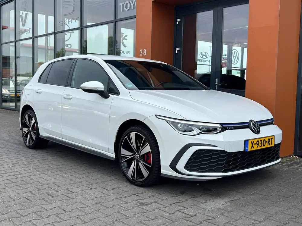 Volkswagen Golf 1.4 eHybrid GTE|Carplay|Sfeerverl.|IQ-Lights uit 2021, foto 6