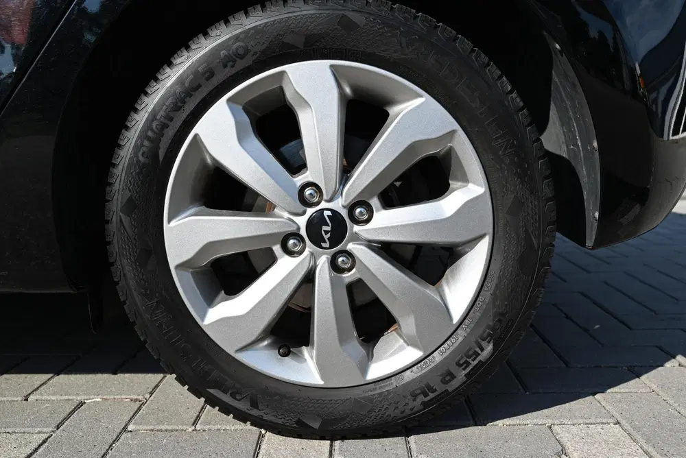 Kia Rio 1.0 T-GDi MHEV DynamicPlusLine uit 2023, foto 11