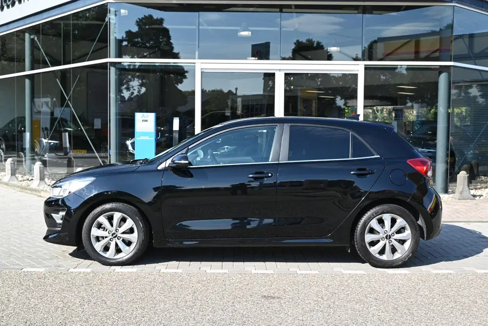 Kia Rio 1.0 T-GDi MHEV DynamicPlusLine uit 2023, foto 2