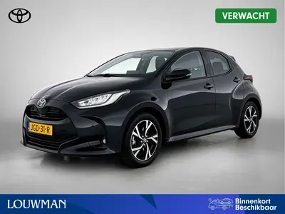 Toyota Yaris 1.5 Hybrid 115 Dynamic Comfort Pack uit 2025