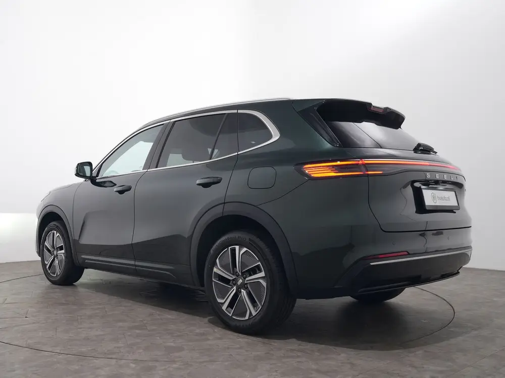 Geely Starray EM-i 1.5 PLUG-IN HYBRID 262PK PRO 1005KM WLTP uit 2026, foto 3