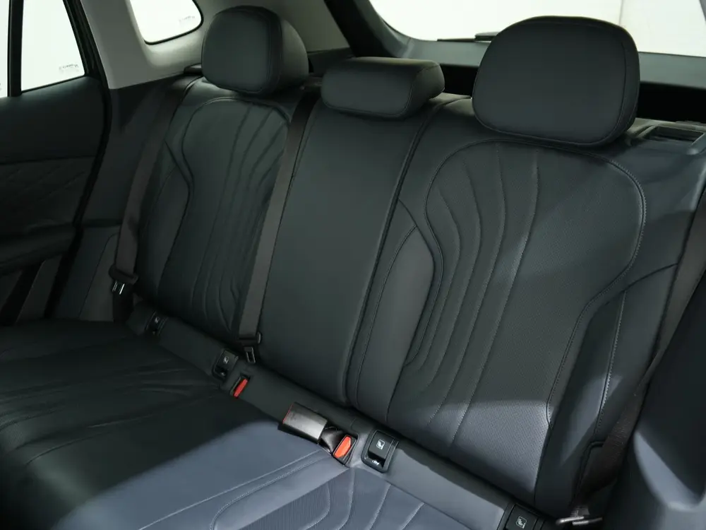 Geely Starray EM-i 1.5 PLUG-IN HYBRID 262PK PRO 1005KM WLTP uit 2026, foto 5