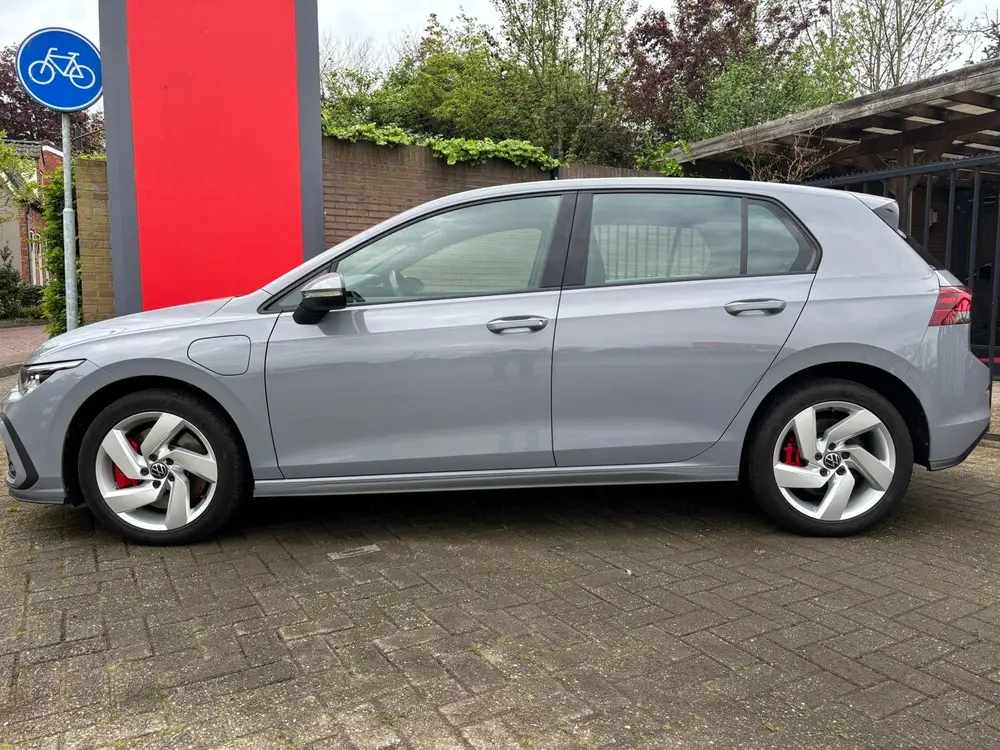 Volkswagen Golf 1.4 eHybrid GTE uit 2022, foto 3