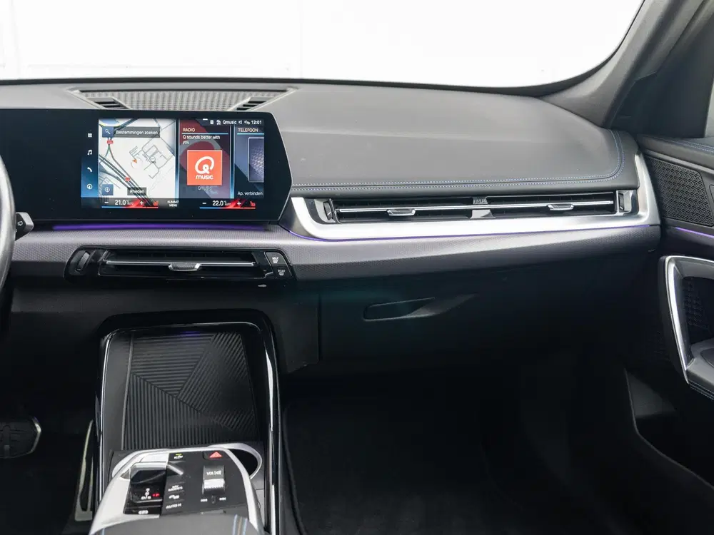 BMW X1 xDrive23i uit 2023, foto 11