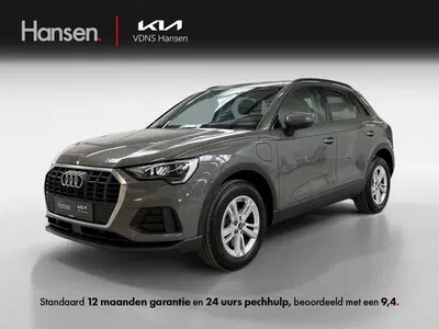 Audi Q3 45 TFSI e edition I Cruise Control I CarPl uit 2022