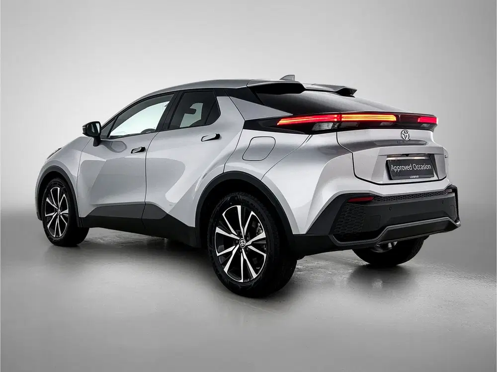 Toyota C-Hr 1.8 Hybrid 140 Dynamic + Winter Pack uit 2025, foto 17