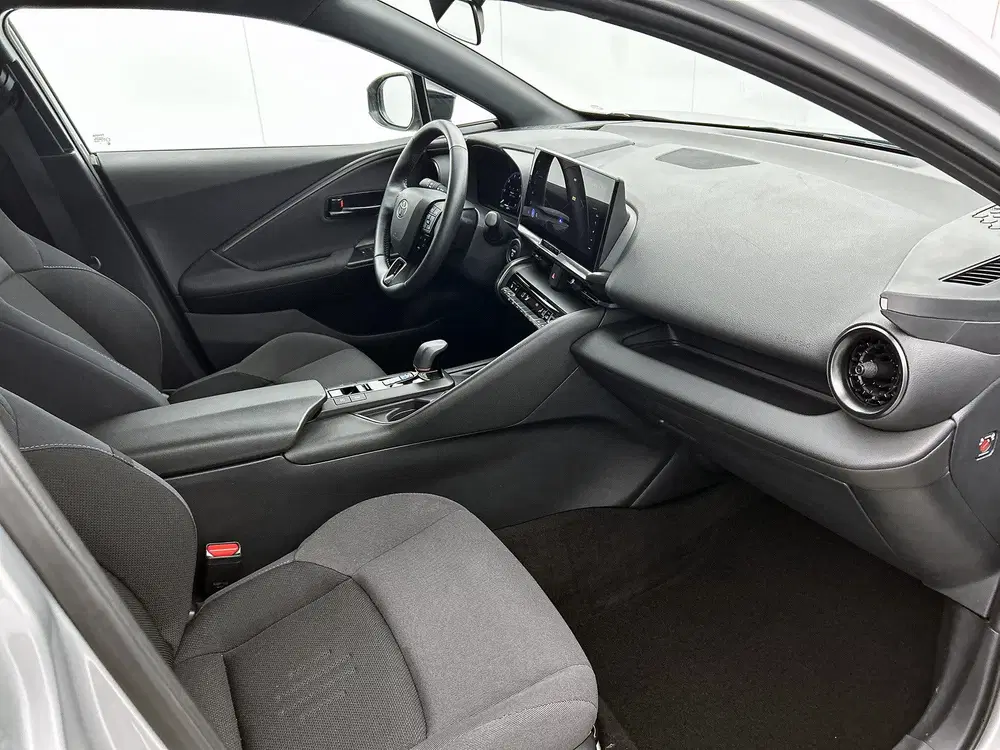 Toyota C-Hr 1.8 Hybrid 140 Dynamic + Winter Pack uit 2025, foto 6
