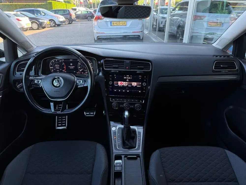 Volkswagen GOLF 1.0 TSI Comfortline Business uit 2019, foto 2