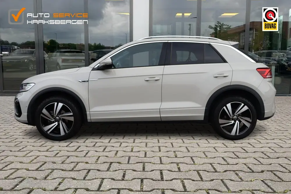Volkswagen T-Roc 1.5 TSI R-Line | ACC | Camera | Virtual Coc uit 2025, foto 2