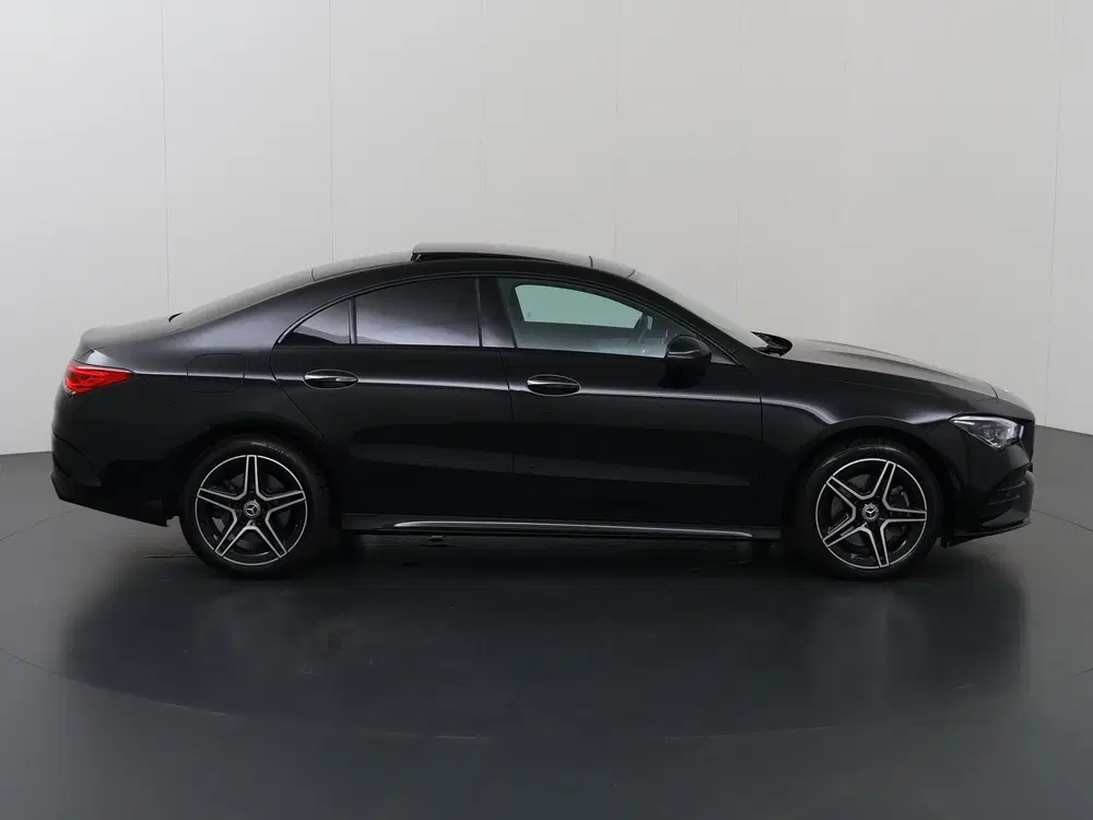 Mercedes-Benz CLA 250 e AMG Night Premium Plus uit 2023, foto 6
