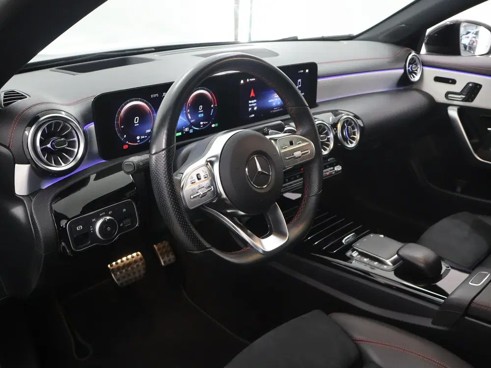Mercedes-Benz CLA 250 e AMG Night Premium Plus uit 2023, foto 7