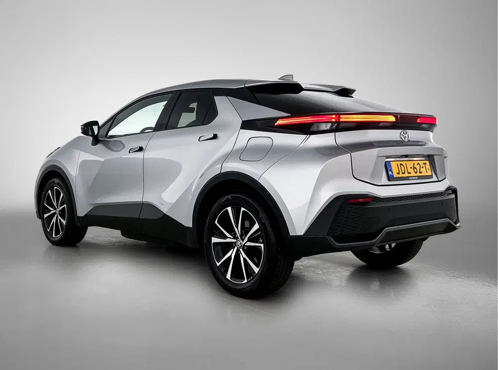 Toyota C-Hr 2.0 Plug-in Hybrid 220 Dynamic uit 2025, foto 15