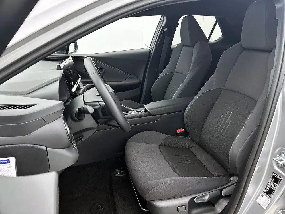 Toyota C-Hr 2.0 Plug-in Hybrid 220 Dynamic uit 2025, foto 16