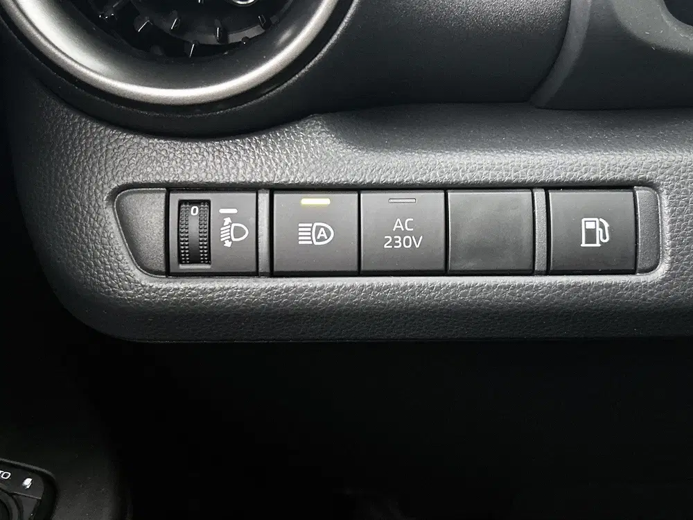 Toyota C-Hr 2.0 Plug-in Hybrid 220 Dynamic uit 2025, foto 19