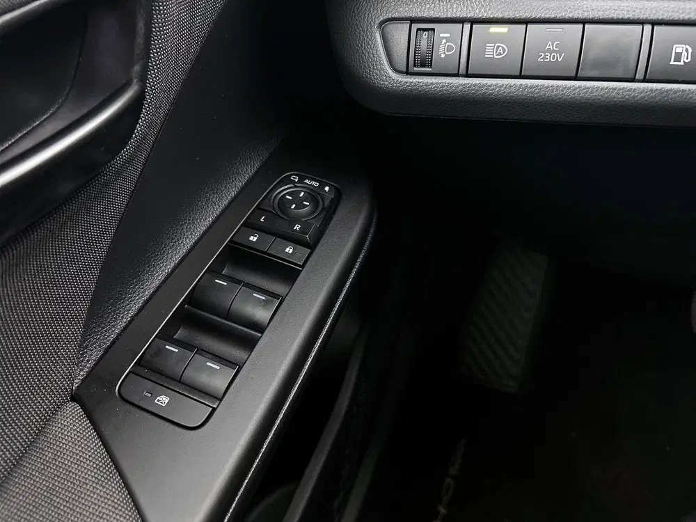 Toyota C-Hr 2.0 Plug-in Hybrid 220 Dynamic uit 2025, foto 20