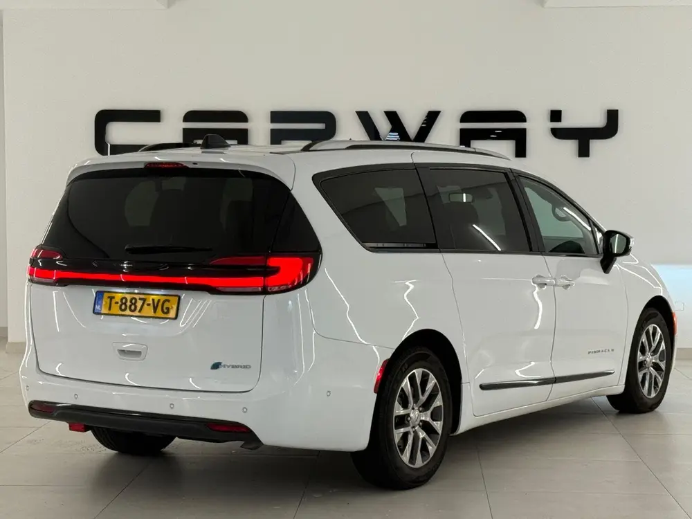Chrysler Pacifica 3.6 V6 Hybrid Pinnacle 7-zits Full option uit 2023, foto 2