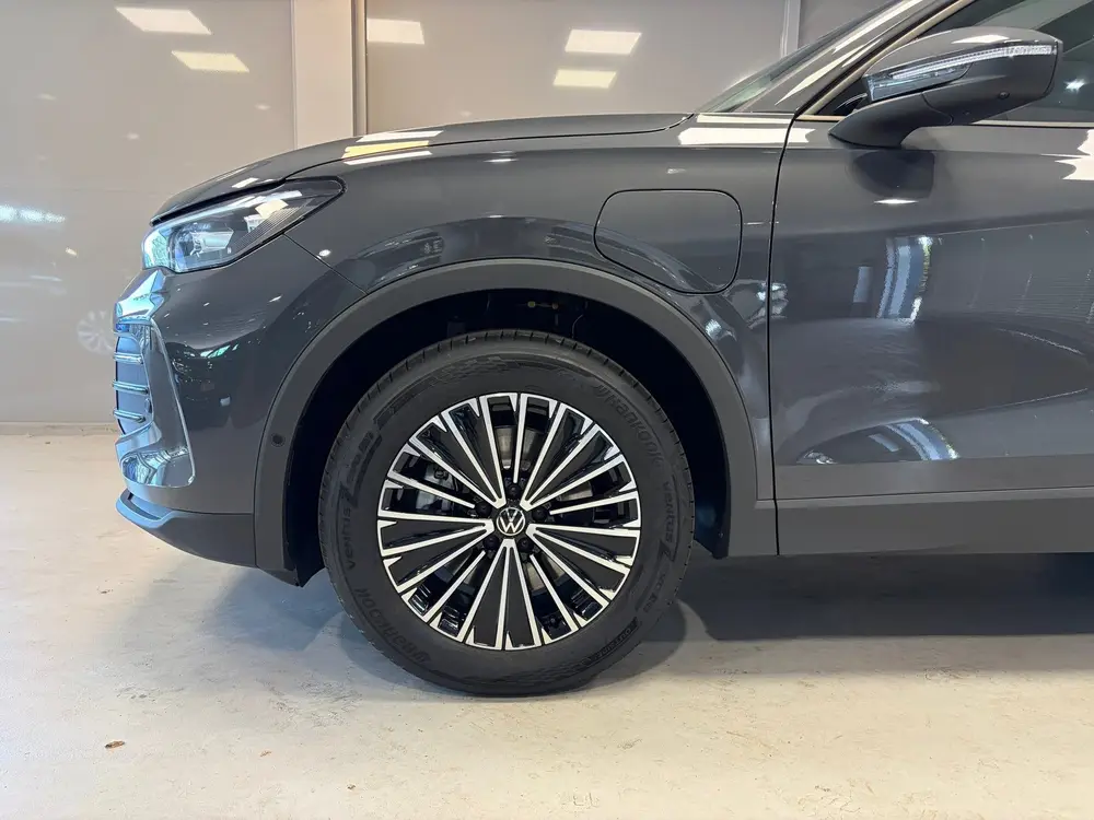 Volkswagen Tiguan 1.5 eHybrid Life Edition | PANODAK | 18"LM uit 2026, foto 18