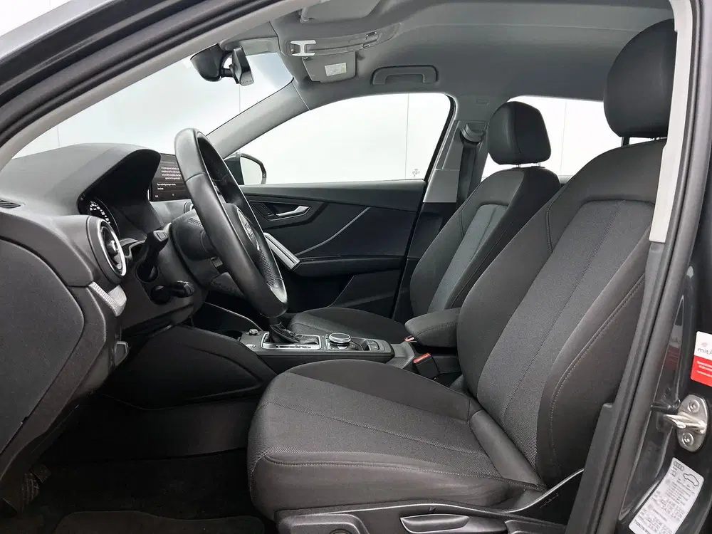 Audi Q2 35 TFSI S Edition Automaat uit 2022, foto 4