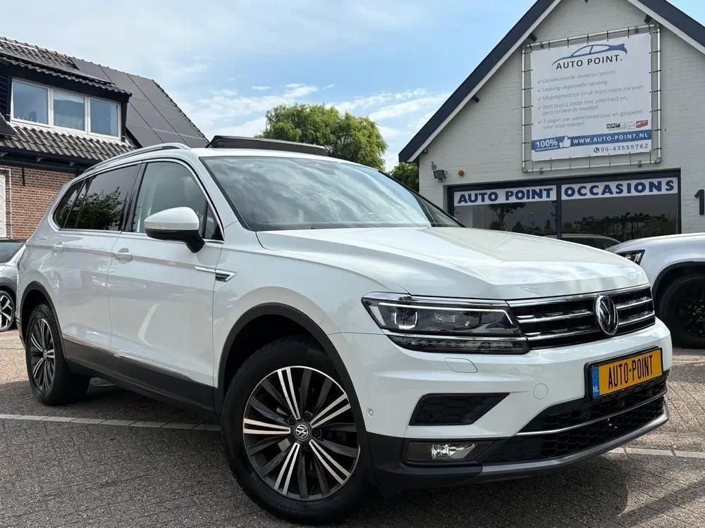 Volkswagen Tiguan Allspace 1.5 TSI PANO/19INCH-R-LINE/VIRTUA uit 2020, foto 2