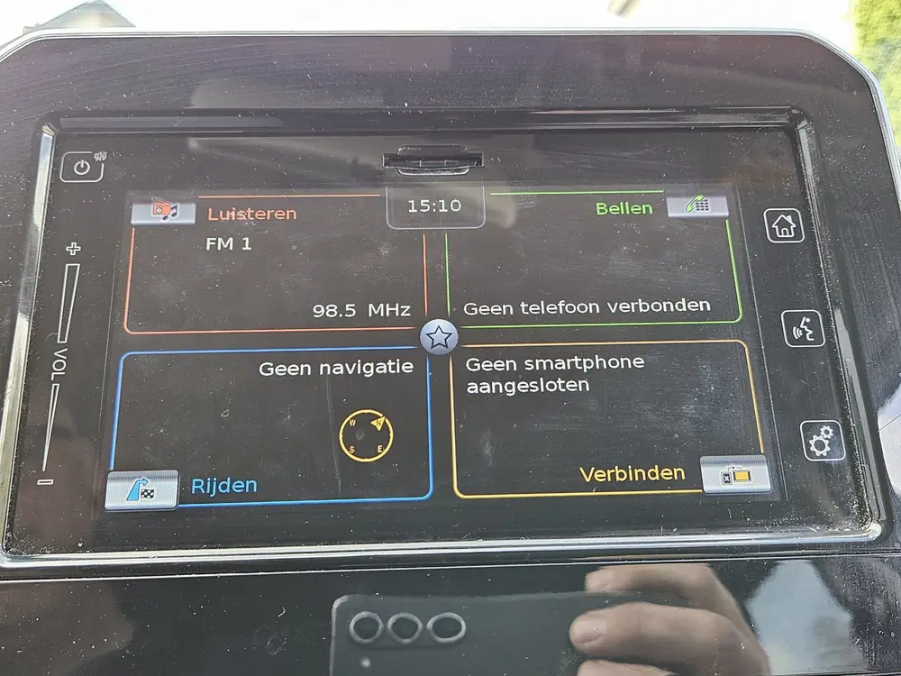 Suzuki Ignis 1.2 Smart Hybrid NAVI TEL ECC LM CC KEYLESS uit 2019, foto 15