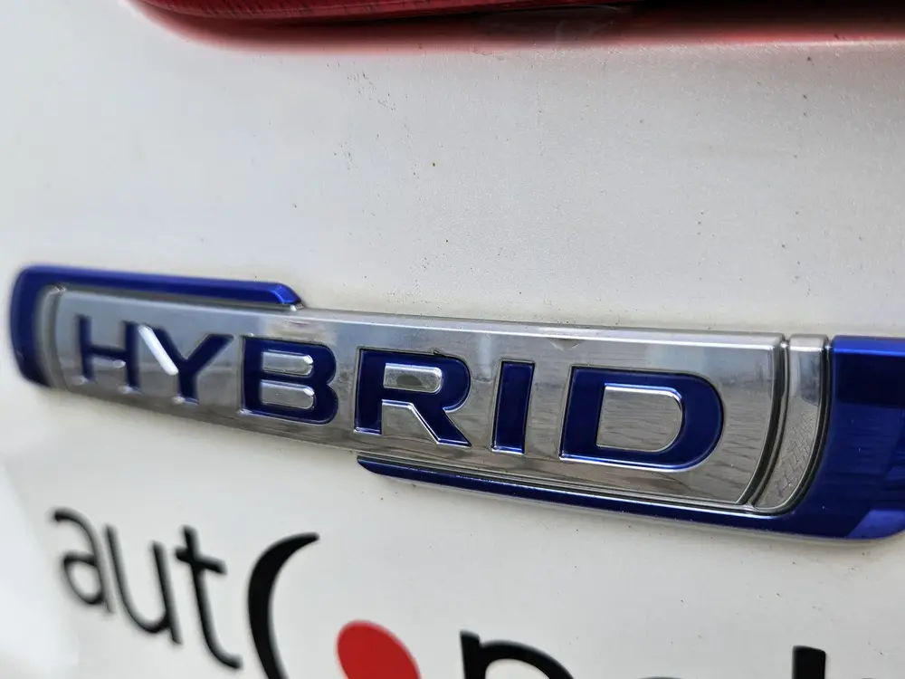 Suzuki Ignis 1.2 Smart Hybrid NAVI TEL ECC LM CC KEYLESS uit 2019, foto 9