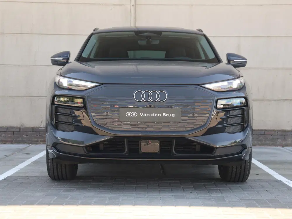 Audi Q6 e-tron edition 83 kWh uit 2025, foto 14