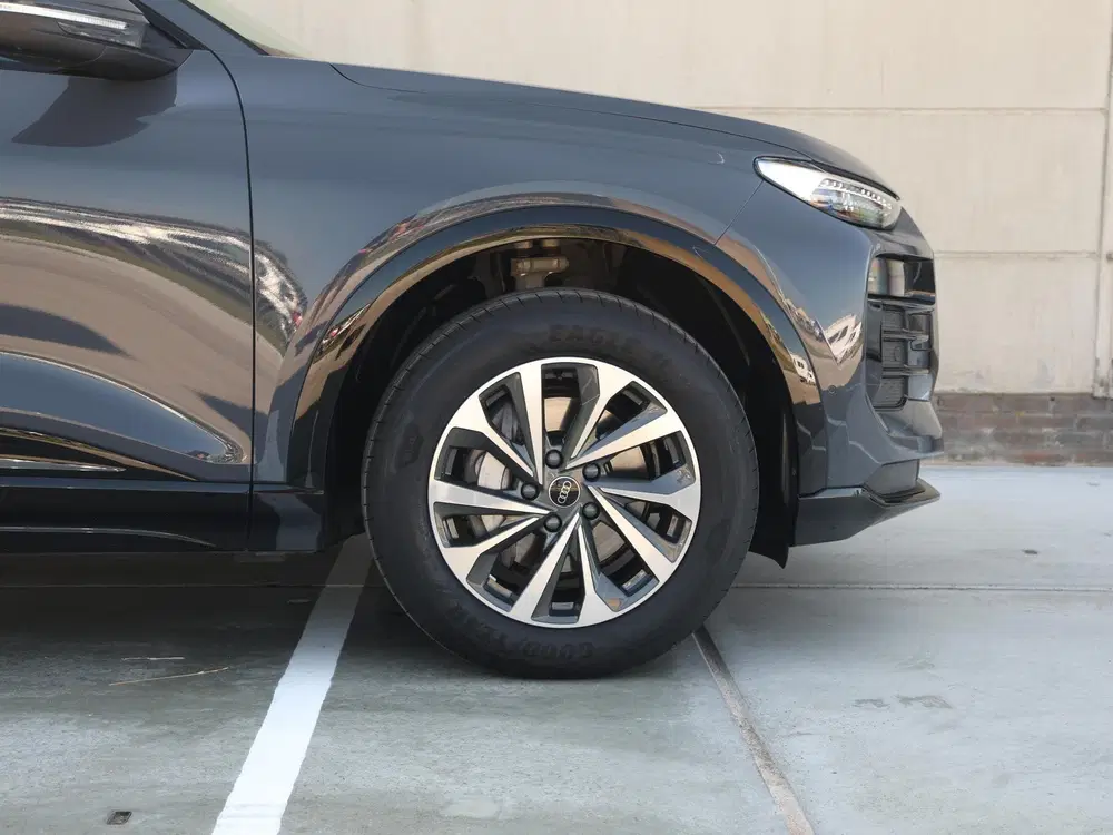 Audi Q6 e-tron edition 83 kWh uit 2025, foto 17