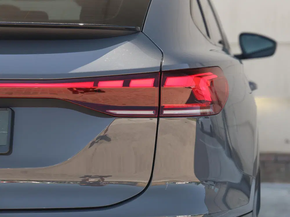 Audi Q6 e-tron edition 83 kWh uit 2025, foto 18