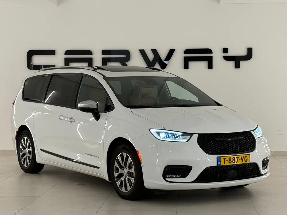 Chrysler Grand Voyager 3.6 V6 Hybrid Pacifica Pinnacle 7-zit uit 2023, foto 4