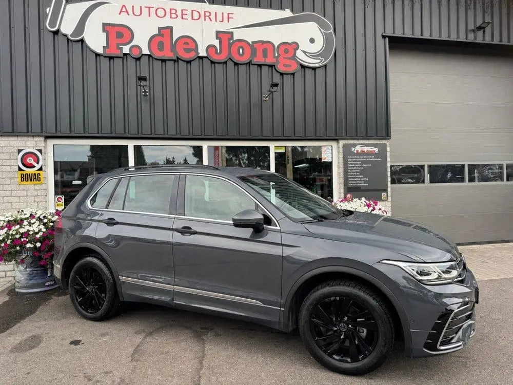 Volkswagen TIGUAN 1.4 TSI e-Hybrid R-line 245pk Trekhaak 360 uit 2022, foto 15