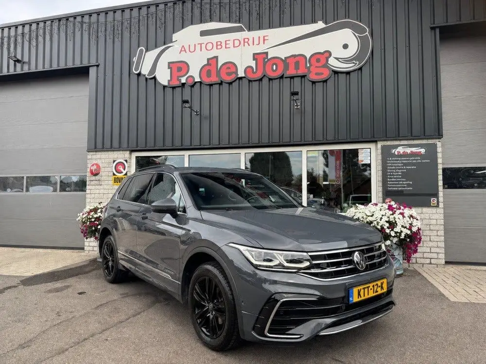 Volkswagen TIGUAN 1.4 TSI e-Hybrid R-line 245pk Trekhaak 360 uit 2022, foto 5