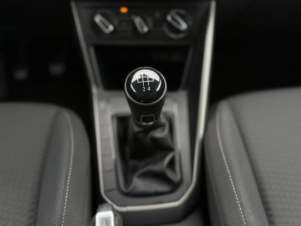 Volkswagen Polo 1.0 TSI Comfortline Business | Camera | Appl uit 2019, foto 17