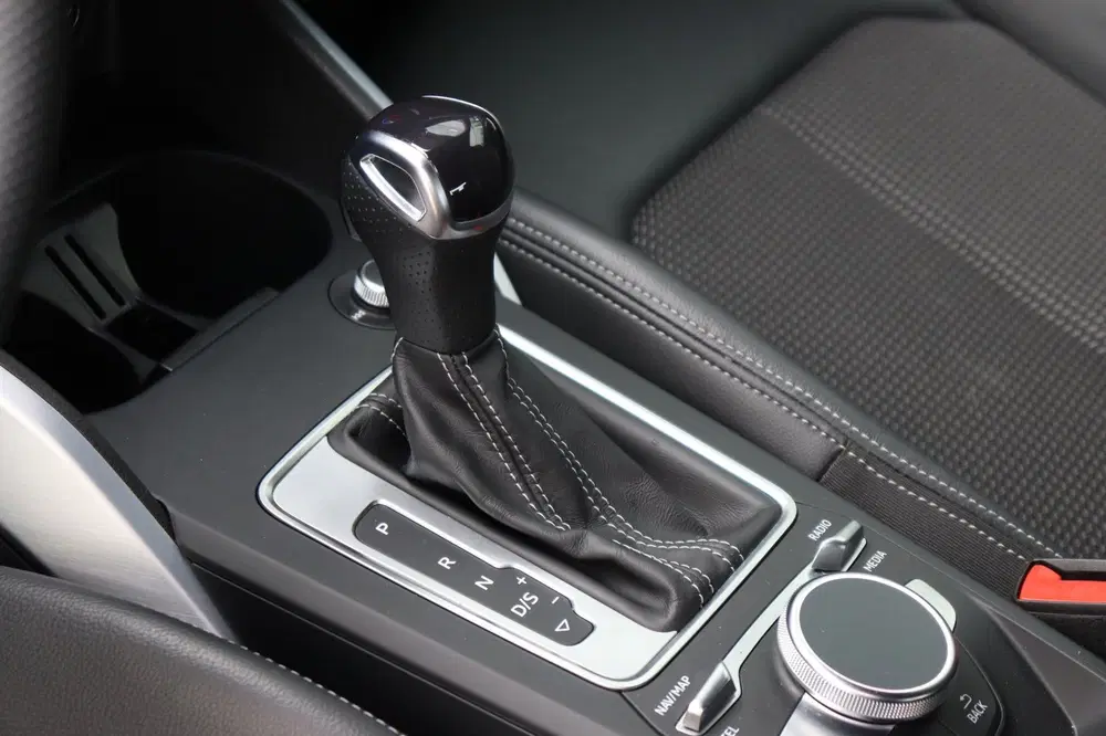 Audi Q2 orgNL carplay uit 2022, foto 14