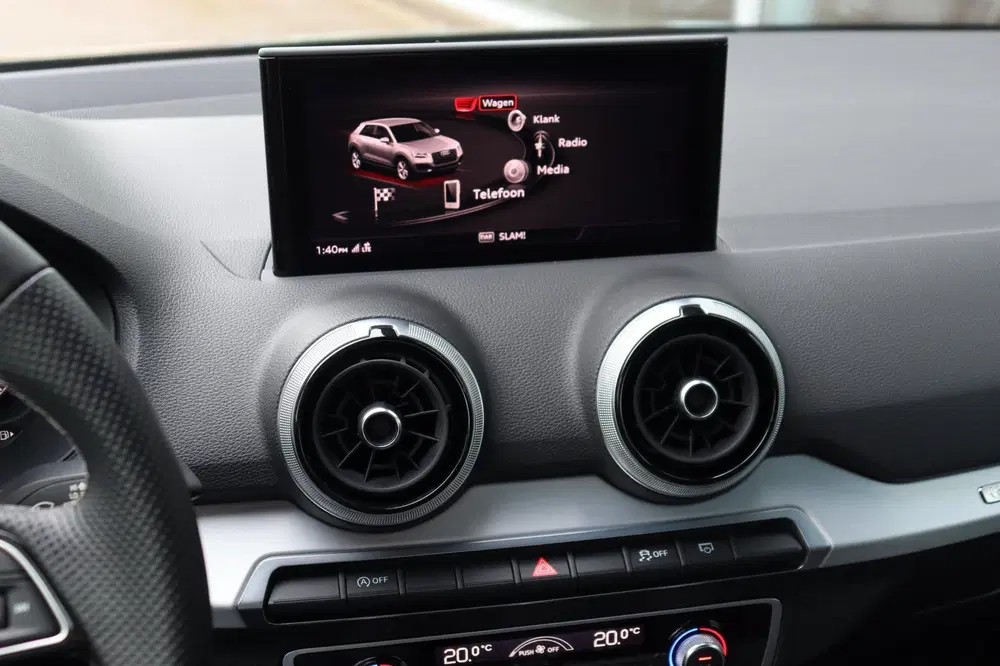 Audi Q2 orgNL carplay uit 2022, foto 17