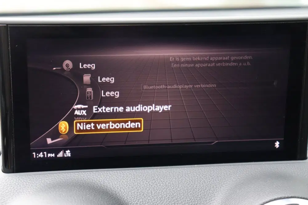 Audi Q2 orgNL carplay uit 2022, foto 20