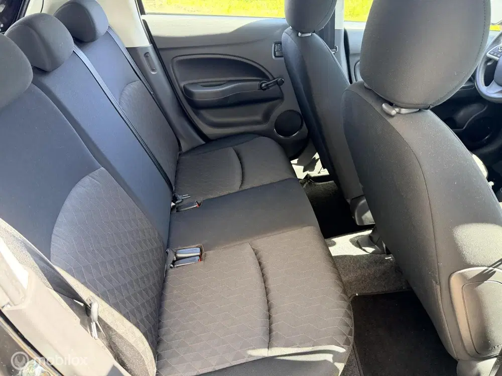 Mitsubishi Space Star 1.2 Connect+ allseason banden uit 2024, foto 17