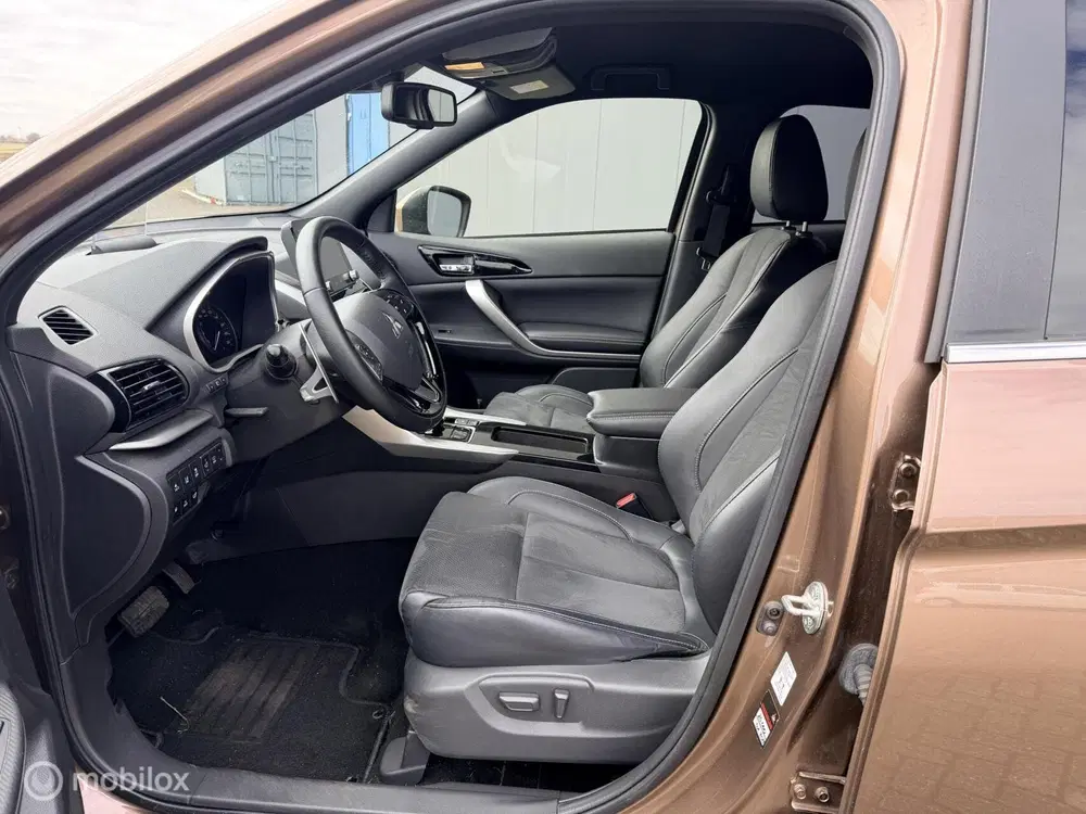 Mitsubishi Eclipse Cross 2.4 PHEV Executive uit 2022, foto 15