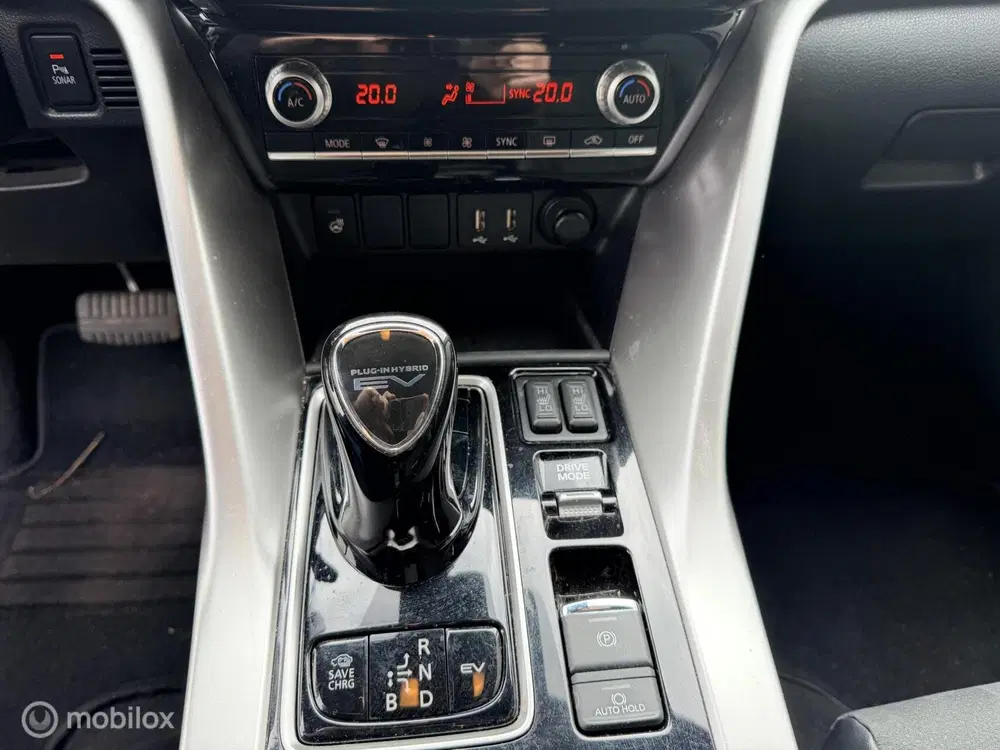 Mitsubishi Eclipse Cross 2.4 PHEV Executive uit 2022, foto 18