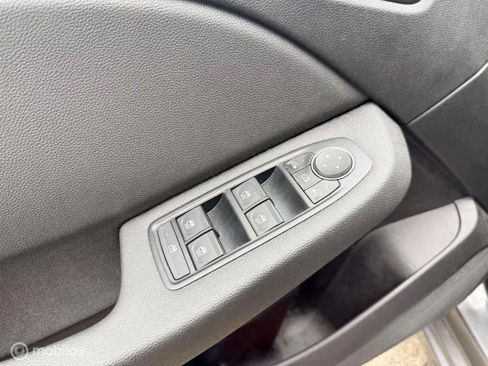 Mitsubishi Colt 1.0T MT Intense+ uit 2025, foto 8