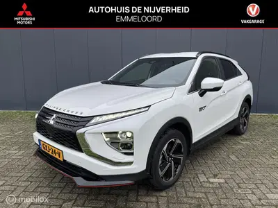 Mitsubishi Eclipse Cross 2.4 PHEV Intense+ uit 2022