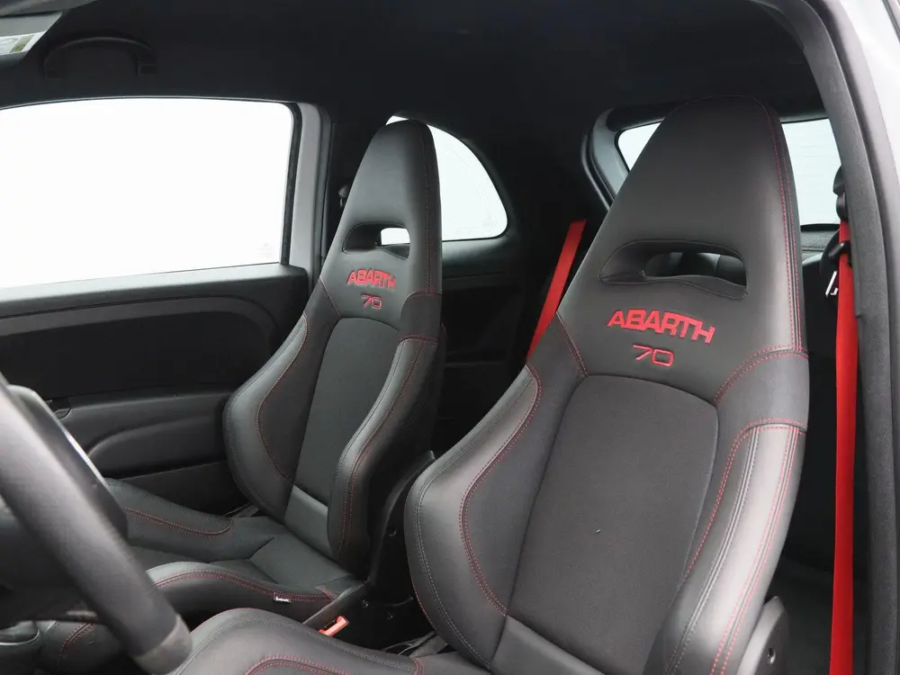 Fiat 500 1.4 T-Jet Abarth 180 Pk Esseesse 70th Anniversary | uit 2019, foto 5