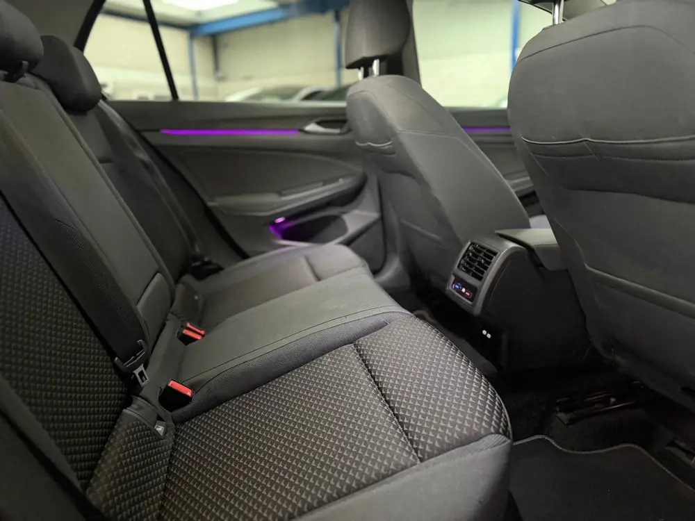 Volkswagen Golf 2.0 TDI Style uit 2020, foto 10