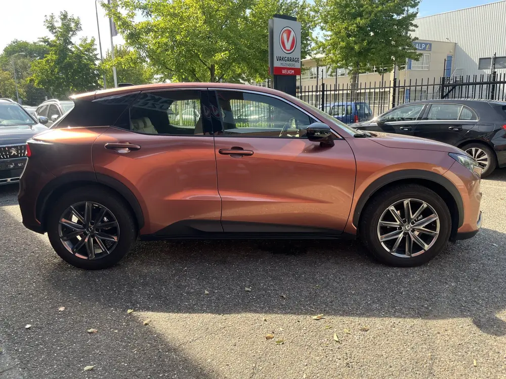 Lexus LBX 1.5 Elegant 2WD uit 2025, foto 7