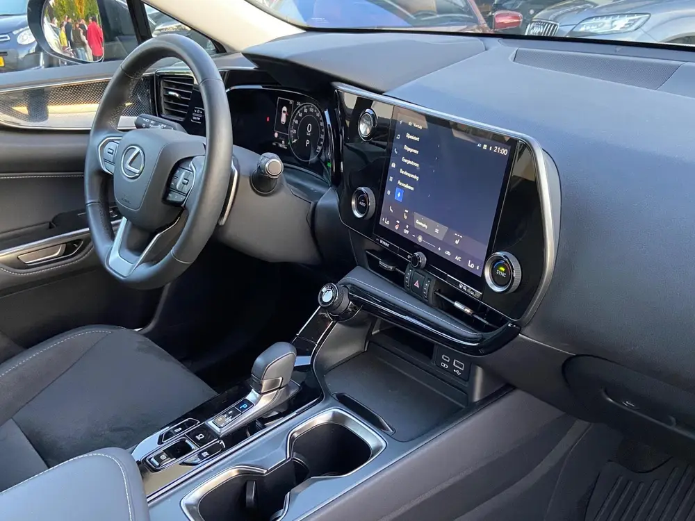 Lexus NX 350H LUXURY LINE/FABRIEKSGARANTIE/NIEUWSTAAT uit 2024, foto 18