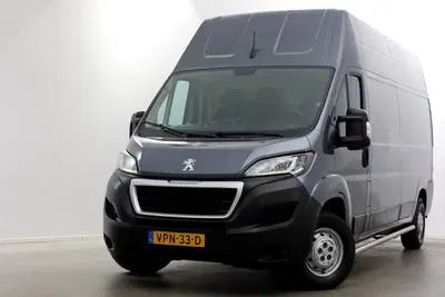 Peugeot Boxer 335 2.2 BlueHDi 140pk L3H3 Premium Airco uit 2022